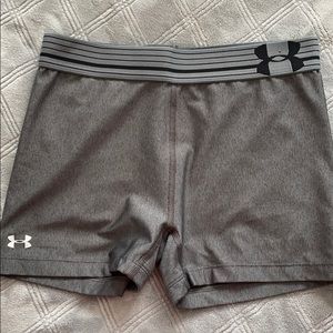Underarmour compression shorts